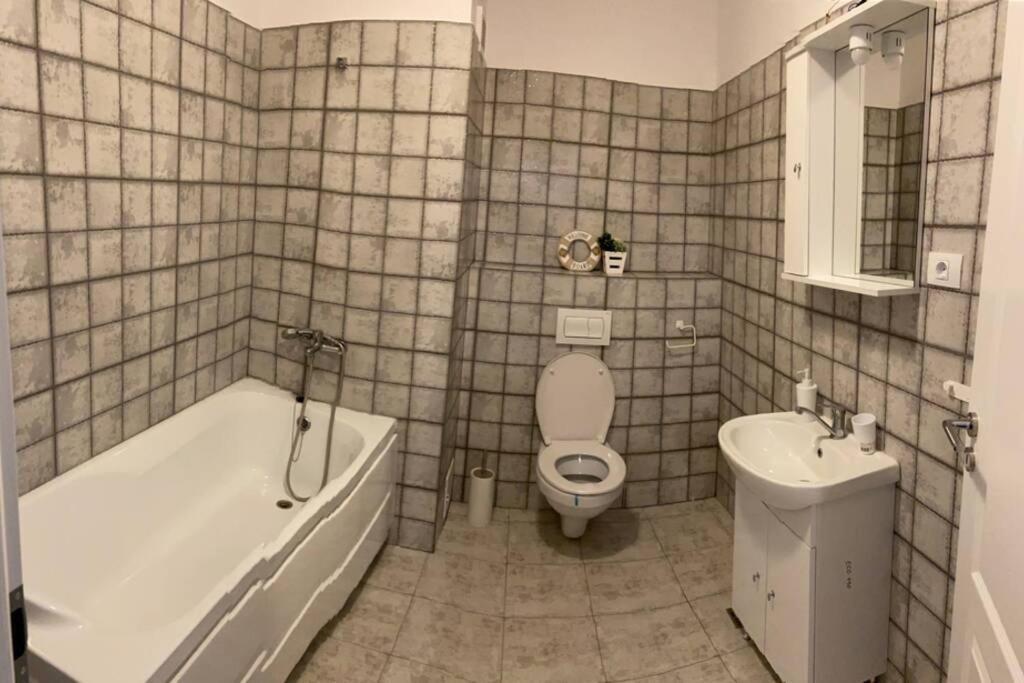 Seawave Campus No Parking Apartment Constanta Luaran gambar